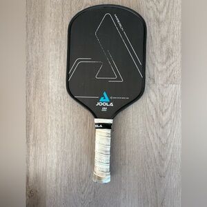 JOOLA Ben Johns Hyperion Pickleball Paddle